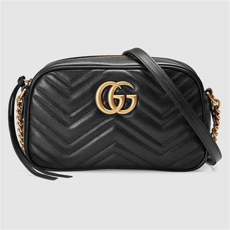 GUCCI GG Marmont matelassé leather shoulder bag .